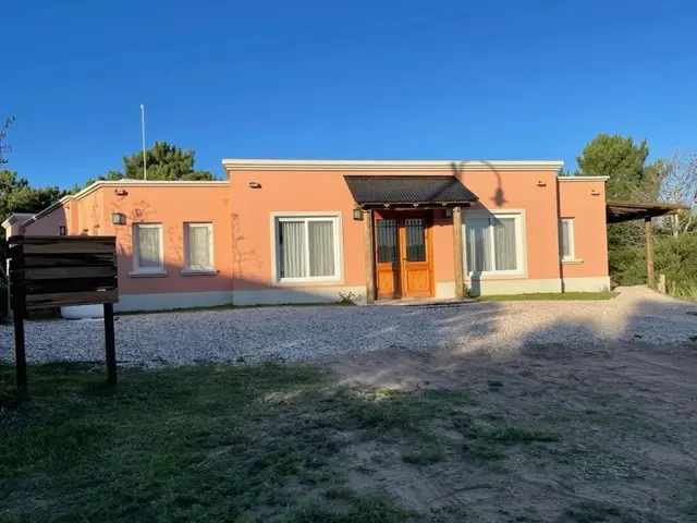 Alquilar casa para 8 Ecuestre 465