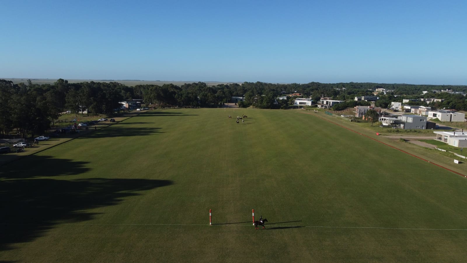Cancha de polo de Costa Esmeralda