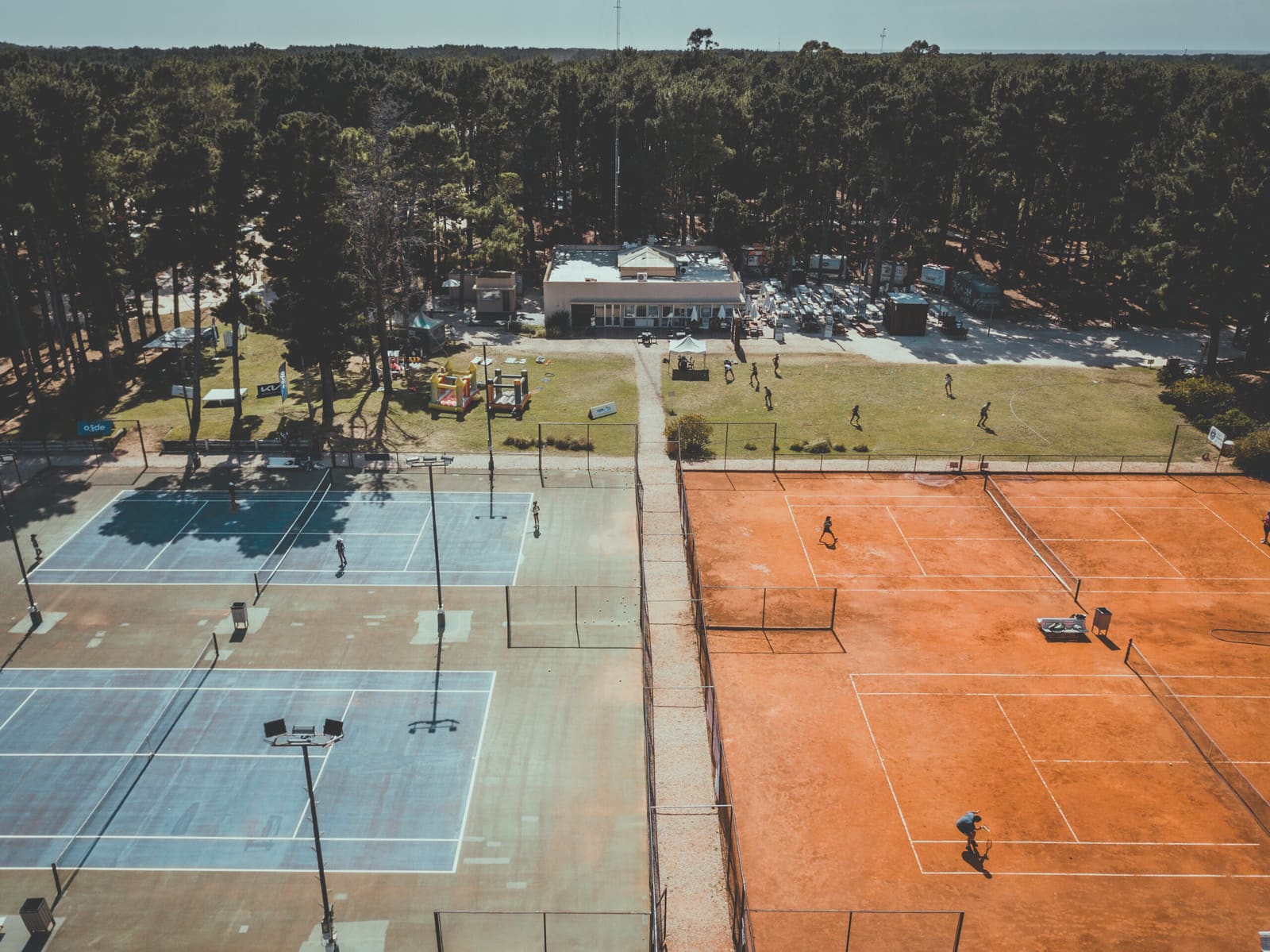 Canchas de tenis y pádel del Sector Deportivo